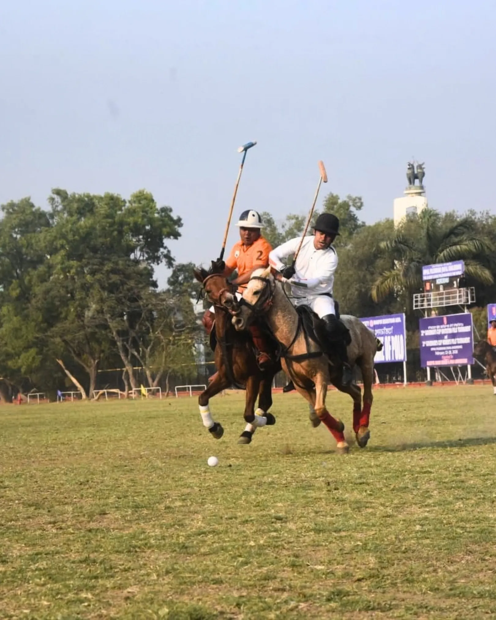 Leishemba (in white) in the 32nd Governor’s Cup Invitation final, Mapal Kangjeibung, 28-02-2026. Photo 3 of 5.